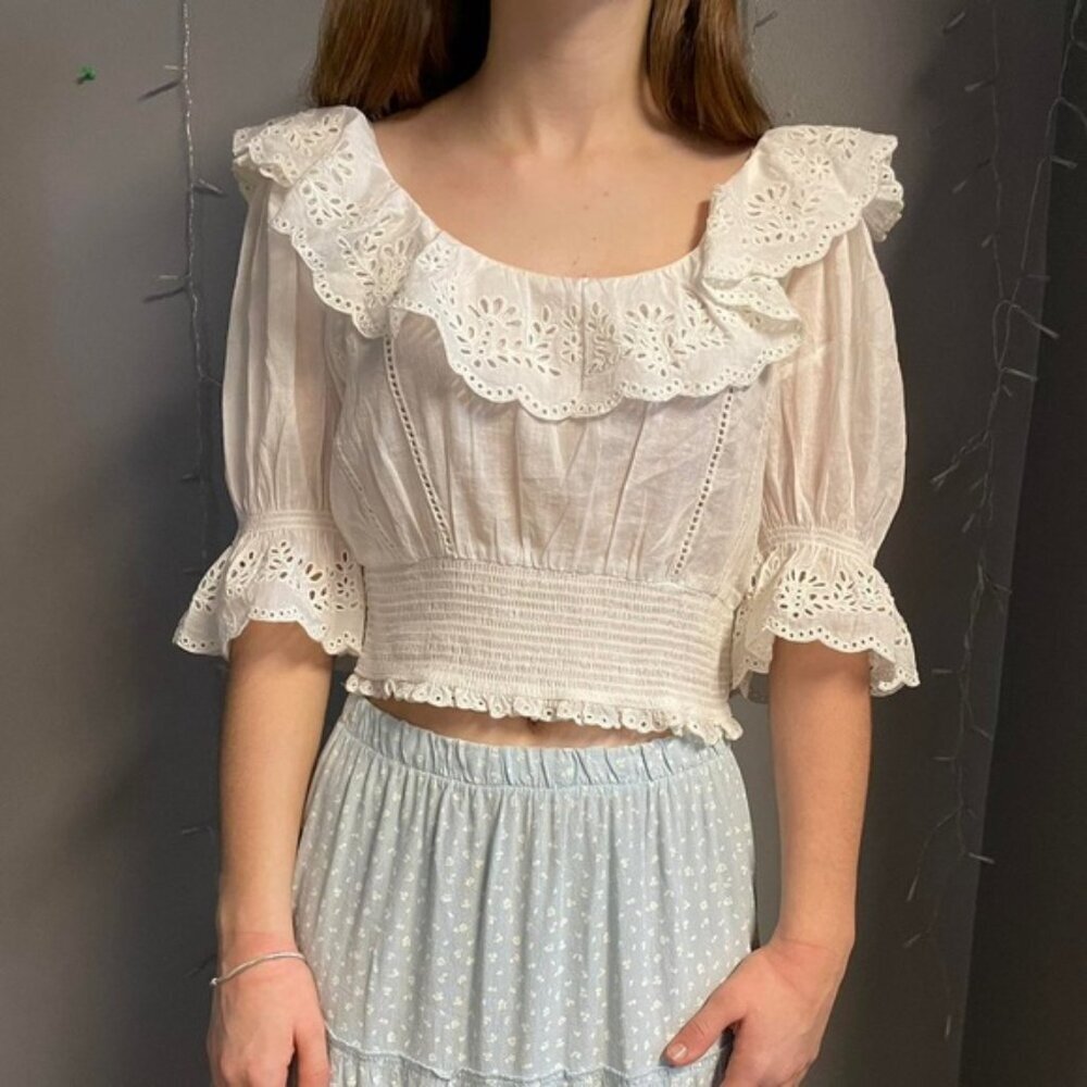 Aritzia Sunday Best Scoop Back Frilly Blouse White Size L — 100% Cotton - Picture 2 of 9